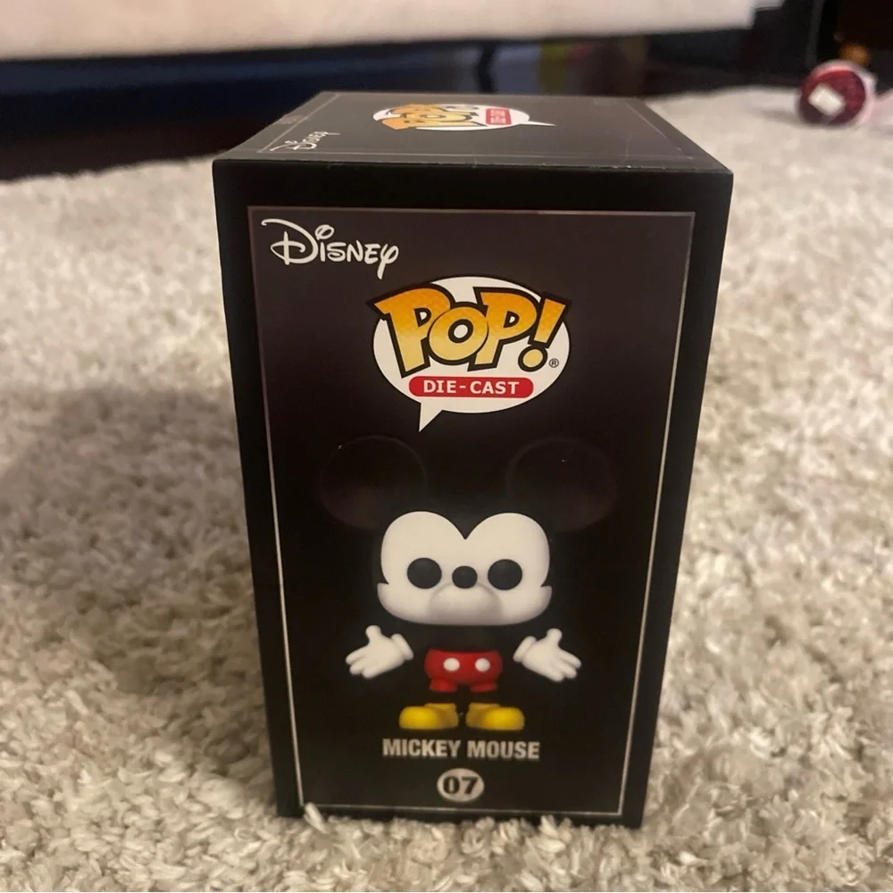Funko Disney Die-Cast Mickey Mouse Figure - Picture 6 of 7